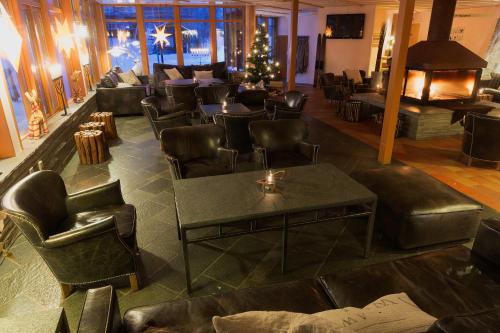 The lounge or bar area at STF Saxnäsgården Hotell & Konferens