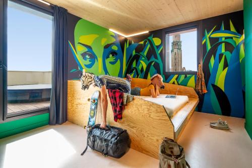 Postel nebo postele na pokoji v ubytování JO&JOE Paris Gentilly - Auberge de Jeunesse