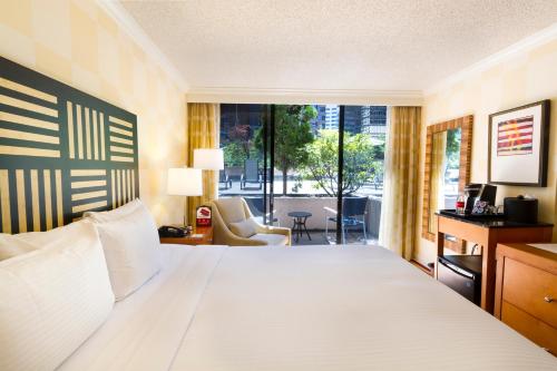 Afbeelding uit fotogalerij van Pinnacle Hotel Harbourfront in Vancouver