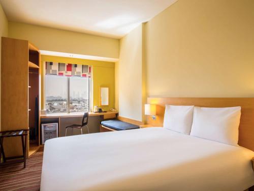 Ibis Deira Creekside Dubai Image