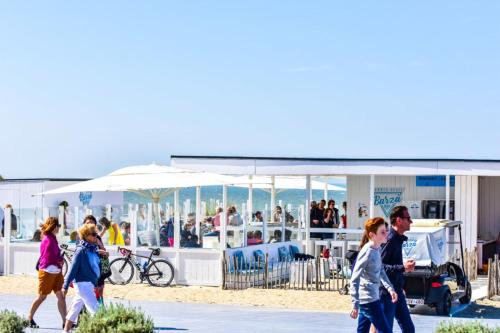 Hosté ubytování Appartement met zwembad in Neoportus Nieuwpoort