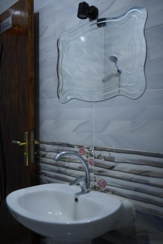 Ένα μπάνιο στο Kosh royal house