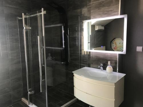 Gallery image of Family White Hotel in Gjilan