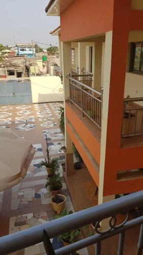  Afilux Residencial -  Room  picture :   Tea/Coffee maker    Shower    Bath                           