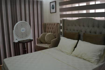 เตียงในห้องที่ Fully Furnished Villa Near Clark in Mabiga, Mabalacat City