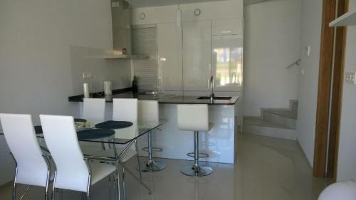 Køkken eller tekøkken på Vivienda aguas nuevas familiar & deportivo
