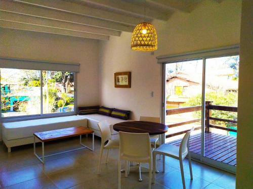 alojamiento Departamentos La Esquina Villa Gesell