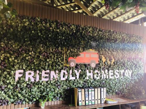 Сертификат, награда, вывеска или другой документ, выставленный в Gayang Friendly Water House Homestay