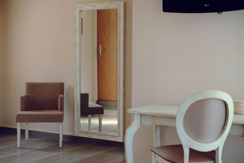 Gallery image of Astral Apartments in Chrysi Ammoudia