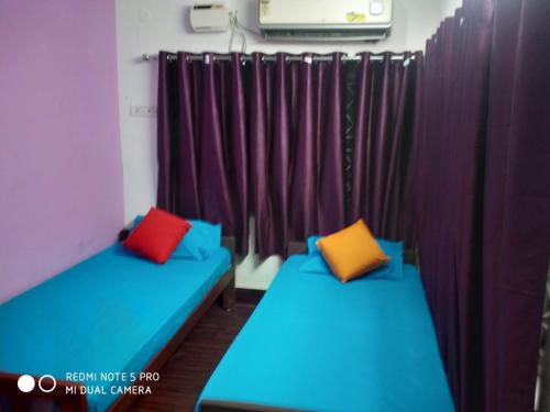 Gallery image of The coloursinn Home stays in Chennai