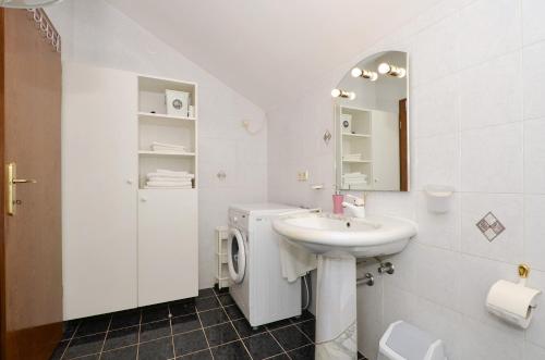 Et badeværelse på Apartman Decor