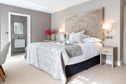 Gleesons Townhouse Booterstown Image