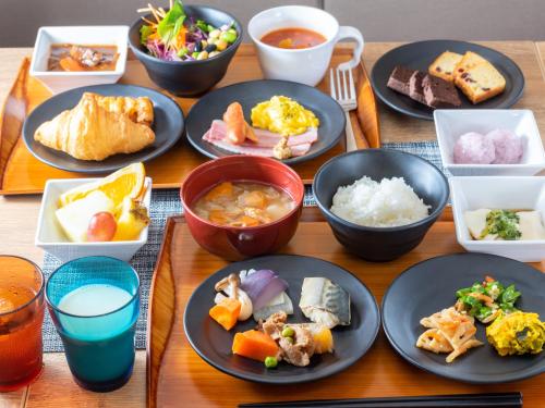 Mad på hotellet eller i nærheden