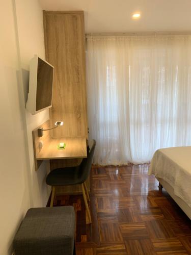 Gallery image of Hostal San Fernando in Santander