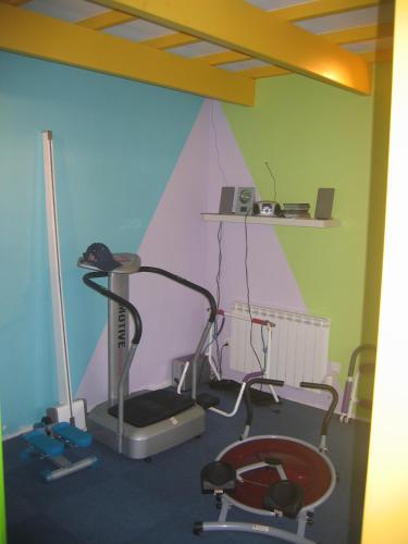 Fitness centrum a/nebo fitness zařízení v ubytování La Minaudière