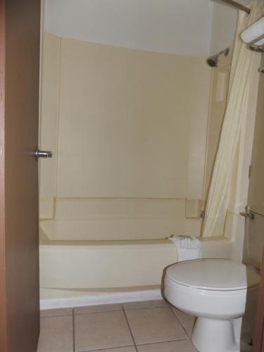 Regency Inn – Photos 4