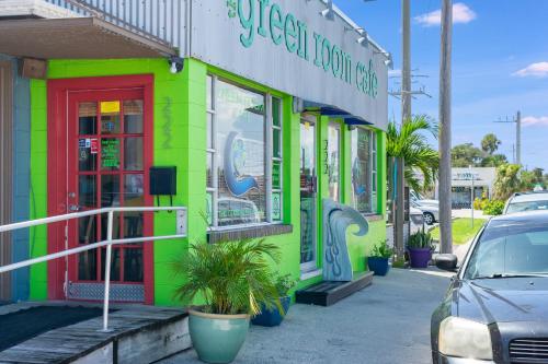 Gallery image of Endless Summer in Cocoa Beach