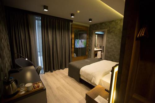 Gallery image of Emens hotel in Izmir