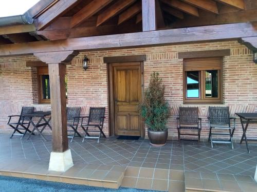 Balkón nebo terasa v ubytování Apartamentos La Regata