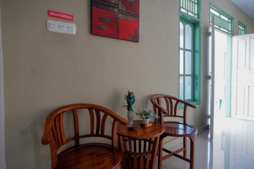 Posezení v ubytování RedDoorz Syariah At Jalan Jenderal Sudirman Palopo