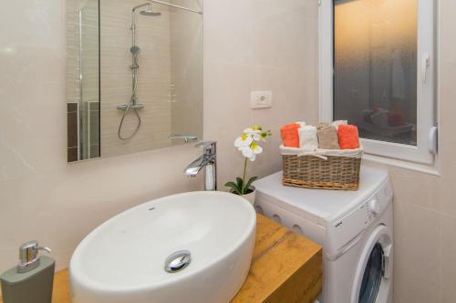 Koupelna v ubytování Apartment Karlo - Grad Ploče, Croatia