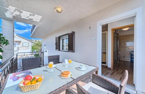 Apartmani MARINA