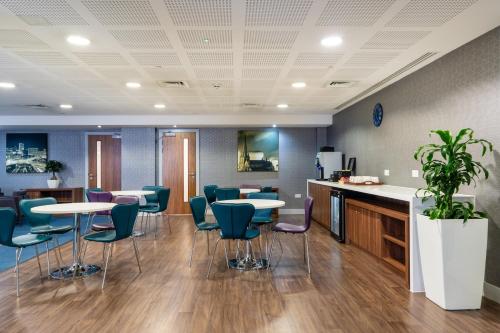 Holiday Inn Express Birmingham - Snow Hill, an IHG Hotel Image