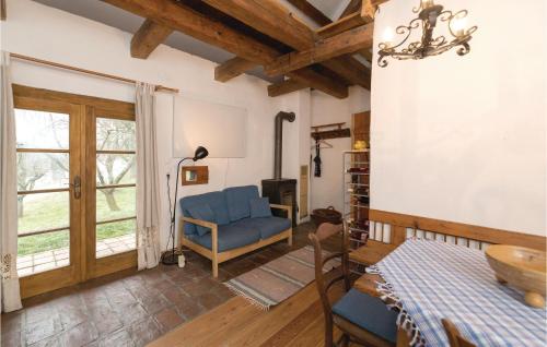 
Ein Sitzbereich in der Unterkunft Two-Bedroom Holiday Home in Heiligenbrunn
