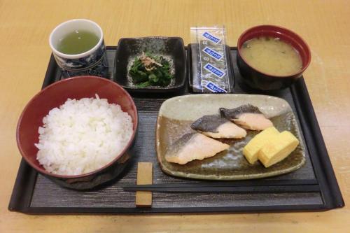 Možnosti raňajok pre hostí v ubytovaní Azu Garden Nippombashi