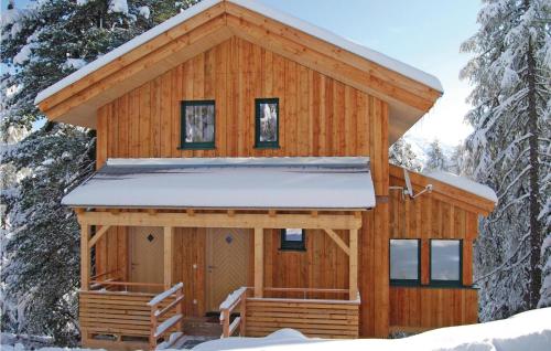 冬のAwesome Home In Turrach With 5 Bedrooms And Saunaの様子