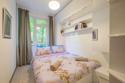 Lova arba lovos apgyvendinimo įstaigoje Your perfect place to stay on Vitosha str Apt