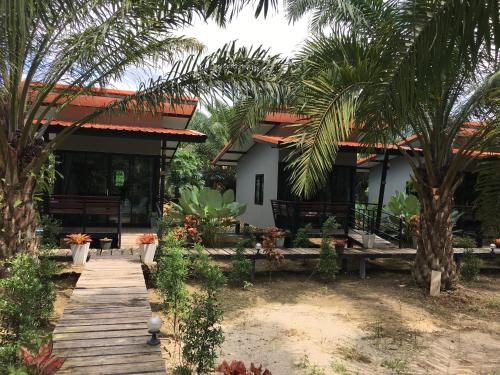 En have udenfor Khao Sok Residence Resort
