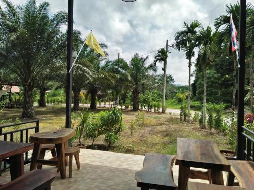 En have udenfor Khao Sok Residence Resort