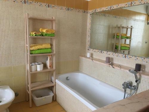 Gallery image of casa vacanze relax in Vacri