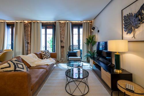 Cortes AC by Staynnapartments