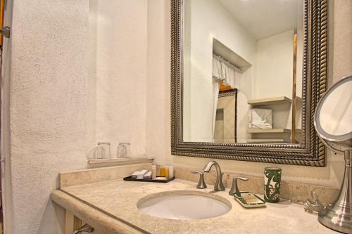 Bilik mandi di Hotel Casa Primavera Boutique & Spa