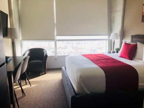 מיטה או מיטות בחדר ב-SAIT Residence & Conference Centre - Calgary