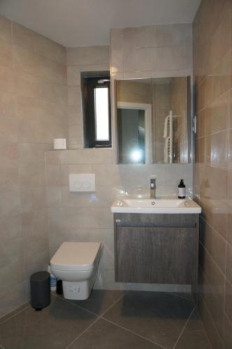 Un baño de Brial apartment 2 bedrooms,