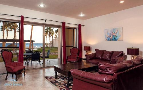 Condo with Beach Access in Playa Blanca