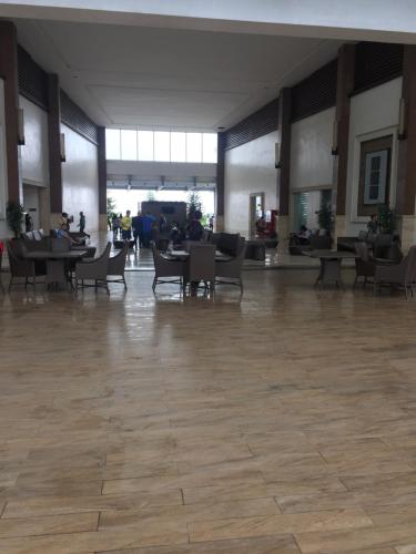 大雅台TAGAYTAY WIND CONDO, 4pax,3BEDS,FF,AC WIFI的相册照片