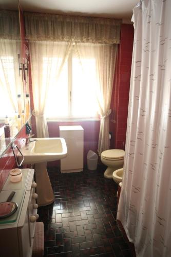Ένα μπάνιο στο VILLA LEA