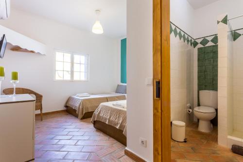 Kylpyhuone majoituspaikassa Mértola Natural - Monte da Eirinha