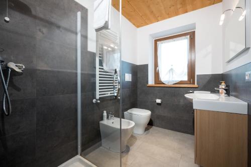 Ένα μπάνιο στο Albergo Diffuso Magredi