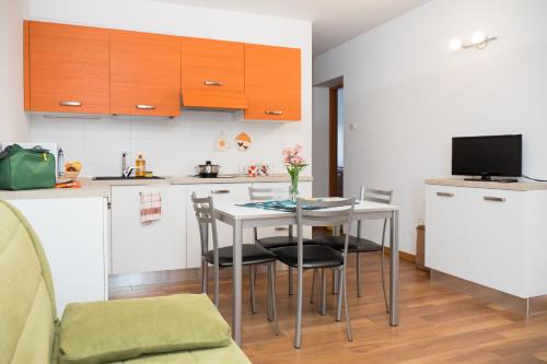 Η κουζίνα ή μικρή κουζίνα στο Albergo Diffuso Magredi