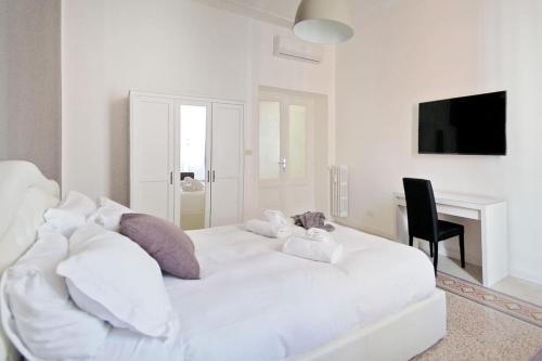 Guardabassi Collection - Vatican White by Varental