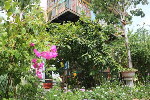 Сад в Yellow Farm Homestay at Tuy Hòa Phú Yên