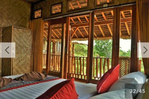 Gallery image of Gentari Homestay and Tour in Nusa Penida