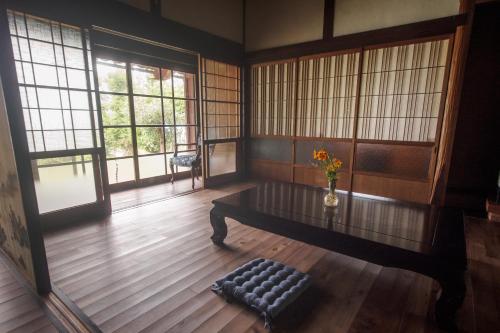 Imagem da galeria de Kumano Winery Guest House em Tanabe