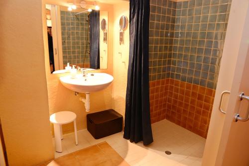 Et badeværelse på Can Marisch Les Corts