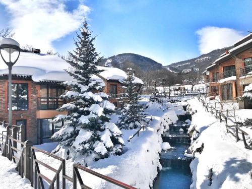 Foto dalla galleria di Teghenis Resort a Tsaghkadzor